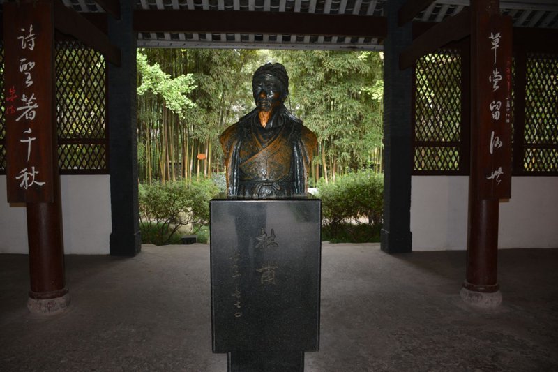 走进杜甫文化的世界：选购指南